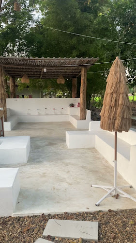 Comentarii opinii despre เพลิน Cafe&Restaurant KPP