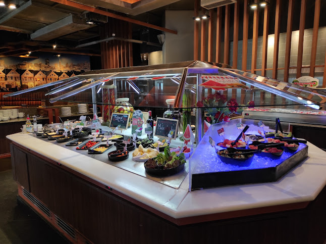 Sizzler - การบริการอาหารและที่พัก