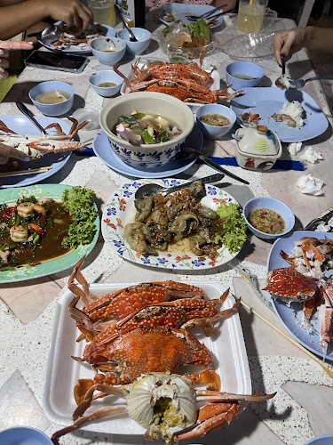 Opinii despre ป้ารุณ ซ.นาจอมเทียน 8 în อำเภอสัตหีบ - การบริการอาหารและที่พัก