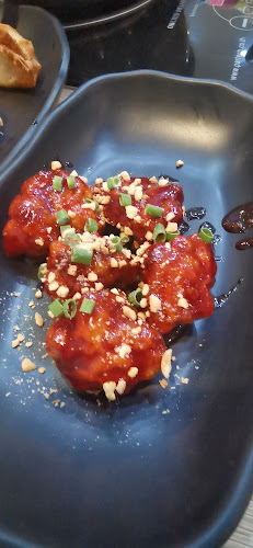 กินรึยังชาบูบุฟเฟ่ต์ภูเก็ต - การบริการอาหารและที่พัก