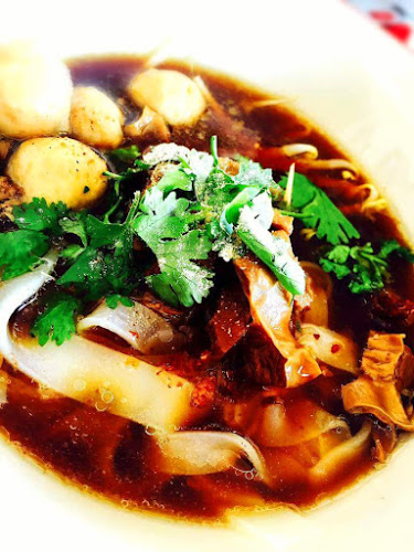 ก๋วยเตี๋ยวรู แปะล้อสาขา2 นครปฐม - การบริการอาหารและที่พัก