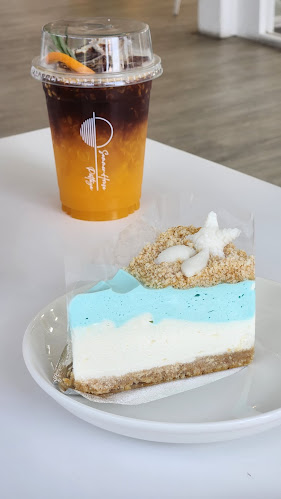 ซัมเมอร์ เฮ้าส์ พัทยา - การบริการอาหารและที่พัก