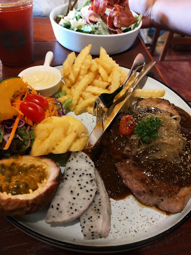 268 95 ถ. บรมไตรโลกนารถ ในเมือง เมือง พิษณุโลก 65000