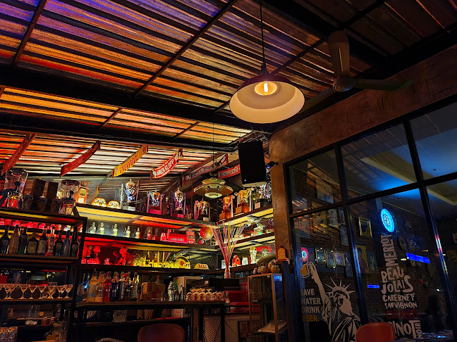 Nob Nob - เมือง