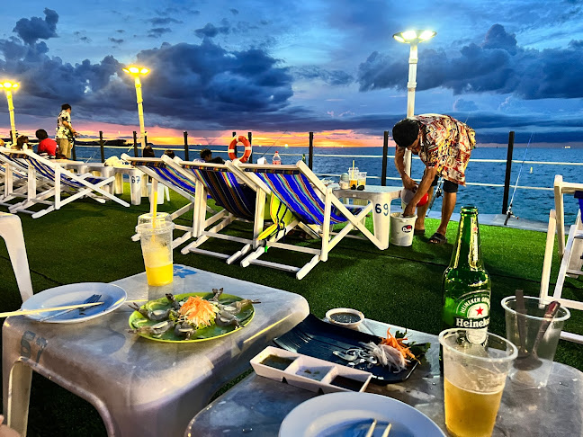 คาเฟ่ตกหมึกพัทยา Tako Trip