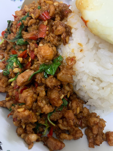 ร้านใบกระเพรา - อำเภอเมืองภูเก็ต