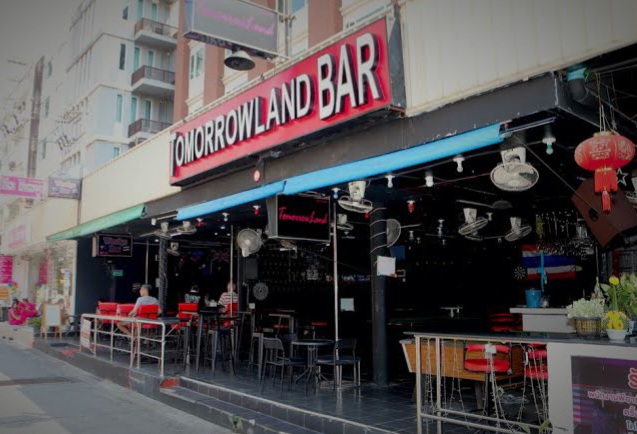 Tomorrowland Bar - อำเภอบางละมุง