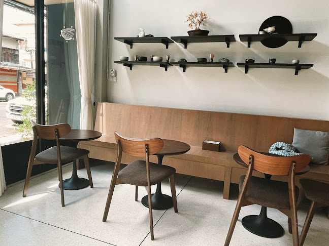 Opinii despre SPACEBAR.Matcha în Ratchatani - การบริการอาหารและที่พัก