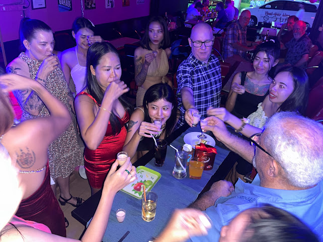 Comentarii opinii despre Korn Beer Bar กร เบียร์บาร์