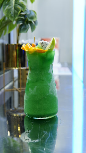 Birdhouse สาขาซอยวัชระนครสวรรค์ - การบริการอาหารและที่พัก