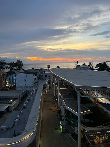 152/1 ถ. ทวีวงศ์ ตำบลป่าตอง อำเภอกะทู้ ภูเก็ต 83150