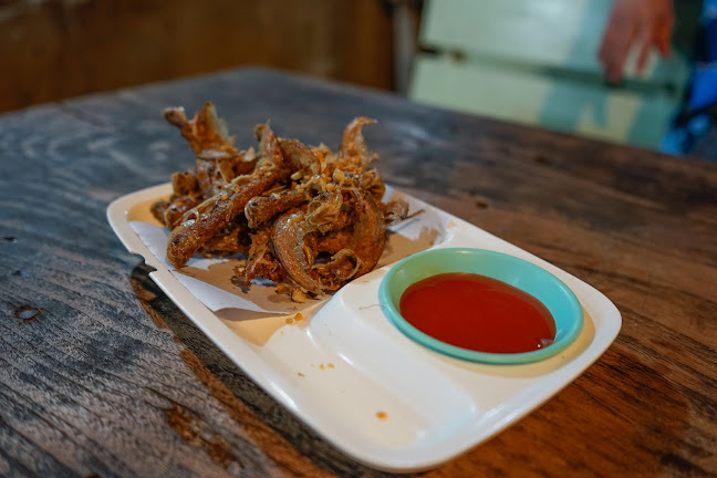 Comentarii opinii despre ร้านอาหารเฟื่องฟ้าปลาแม่น้ำ