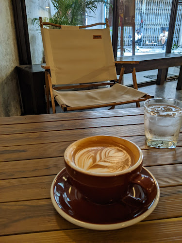 SongSarn(ส่งสาร) Coffee & Home Roaster - การบริการอาหารและที่พัก