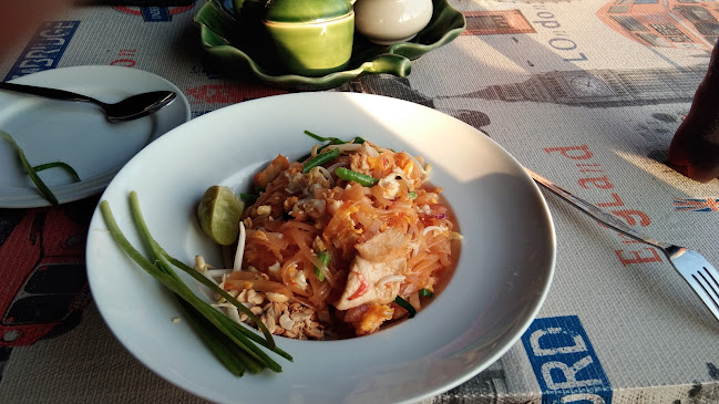 Baan Larb Restaurant - อำเภอกะทู้