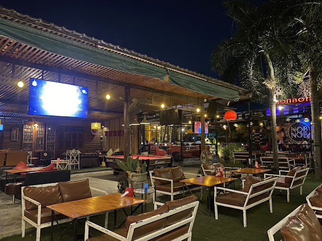 Nob Nob - เมือง