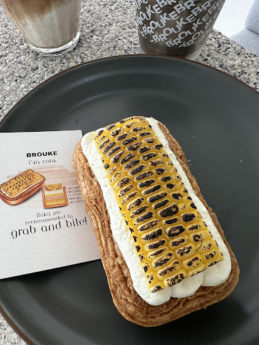 Brouke - อำเภอบางละมุง