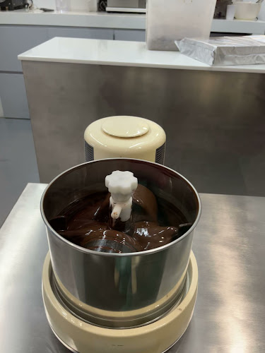 Opinii despre Paradai Phuket în อำเภอเมืองภูเก็ต - การบริการอาหารและที่พัก