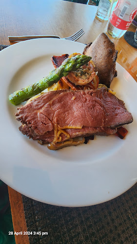 Opinii despre Dr Frogs Bar & Grill în อำเภอเกาะสมุย - การบริการอาหารและที่พัก