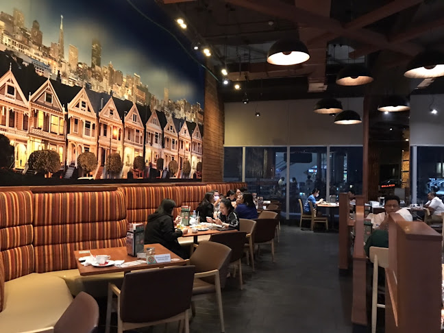 ซิซซ์เล่อร์ เซ็นทรัล แจ้งวัฒนะ