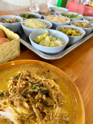 Comentarii opinii despre ขนมจีนสะพานหิน