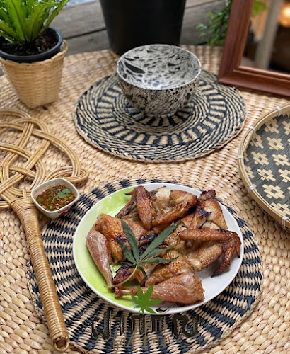 Opinii despre ร้านฝากจันทร์ în อำเภอเมืองจันทบุรี - การบริการอาหารและที่พัก