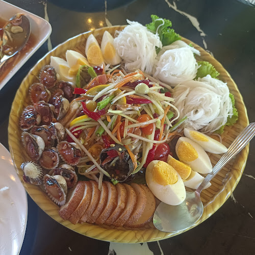 Comentarii opinii despre Orange House Cafe Pattaya (ตำหลายคาเฟ่ พัทยา)