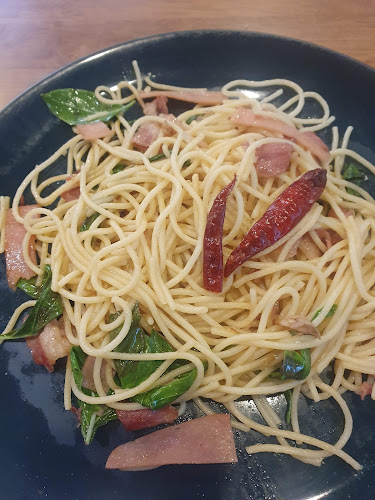 Comentarii opinii despre ร้านอาหารสโนว์ไวท์นครปฐม