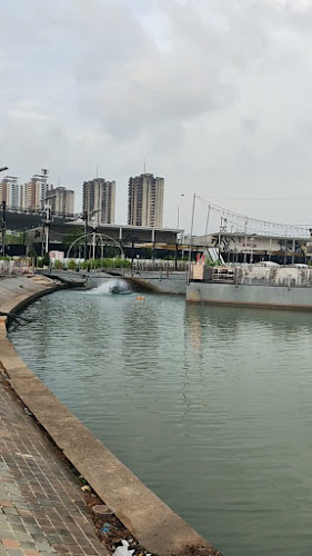 Opinii despre IMPACT Lakefront în อำเภอปากเกร็ด - การบริการอาหารและที่พัก