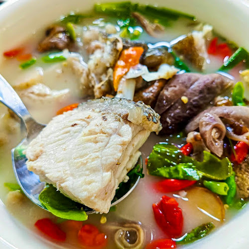 ในสวนอินดี้ Seafood - การบริการอาหารและที่พัก