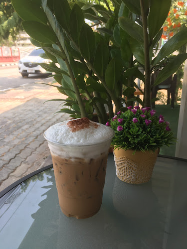 ชื่นใจ คาเฟ่ กาแฟสด แหลมฉบัง - อำเภอศรีราชา
