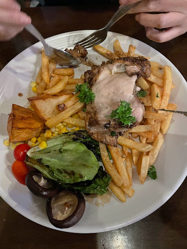 Opinii despre Escapar Burger în อำเภอเมืองอุบลราชธานี - การบริการอาหารและที่พัก