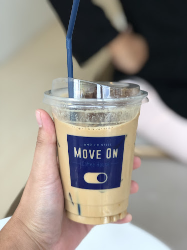 Opinii despre MOVE ON Coffee House în อำเภอธัญบุรี - การบริการอาหารและที่พัก