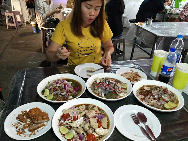 ปั้มคาลเท็กซ์ 144 หมู่ที่ 9 อยู่ใน ถนน พัทยากลาง อำเภอบางละมุง ชลบุรี 20150