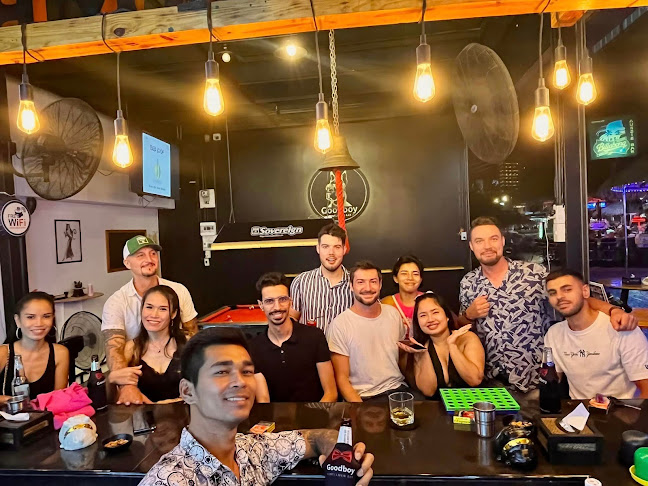 Opinii despre Goodboy Bar în อำเภอกะทู้ - การบริการอาหารและที่พัก