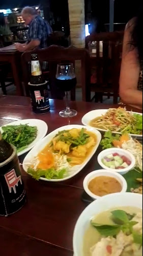 Red Chair - อำเภอเมืองภูเก็ต