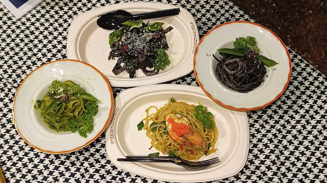 Pasta District - การบริการอาหารและที่พัก