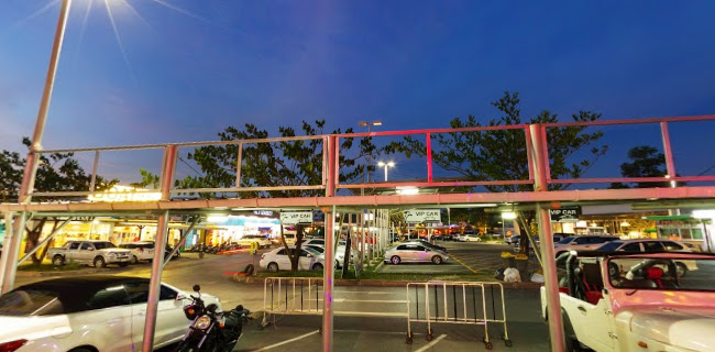 เบอร์กอร์คิง โบ๊ท อเวนิว