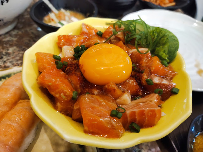 63 69 ถนน วิชิตน้อมเกล้า ตําบล วิชิต อำเภอเมืองภูเก็ต ภูเก็ต 83000