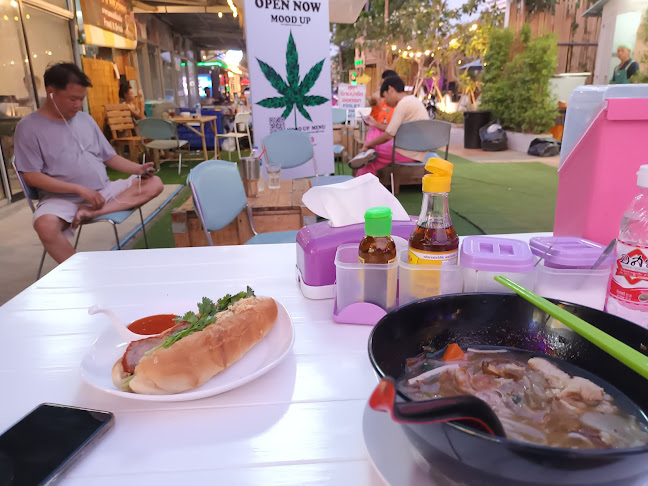 356/70 หมู่12 อำเภอบางละมุง ชลบุรี 20150