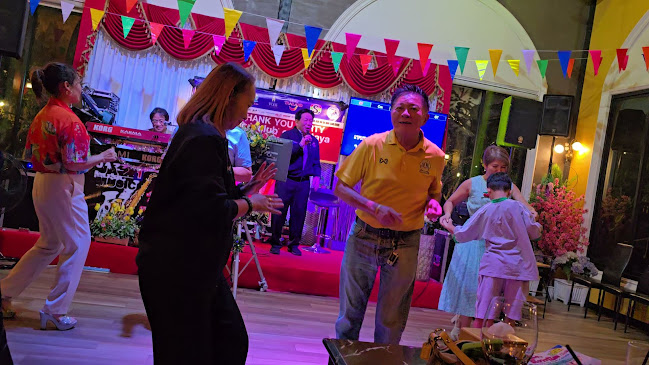 353/1 moo 4 , Naklue, อำเภอบางละมุง ชลบุรี 20150