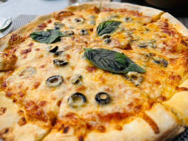 107 Rat U thit 200 pee road Ban, ตำบลป่าตอง อำเภอกะทู้ ภูเก็ต 83150