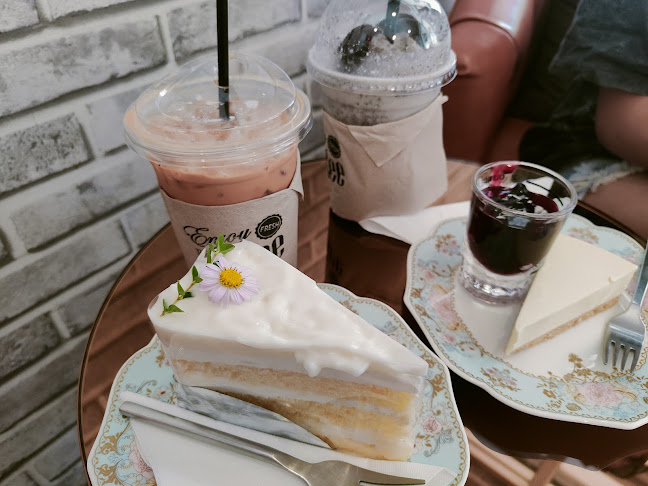 Opinii despre Tonaor Homemade & Cafe în อำเภอบางละมุง - การบริการอาหารและที่พัก