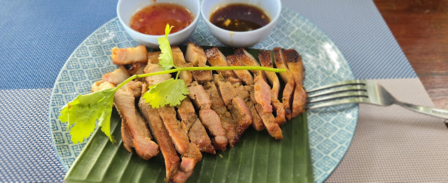 44, Beach, 1 Viset Rd, ตำบล ราไวย์ Phuket, ภูเก็ต 83100