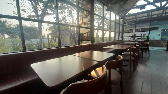 Opinii despre Café Amazon ปตท.เมืองกำแพงเพชร (CC4453) în อำเภอเมืองกำแพงเพชร - การบริการอาหารและที่พัก