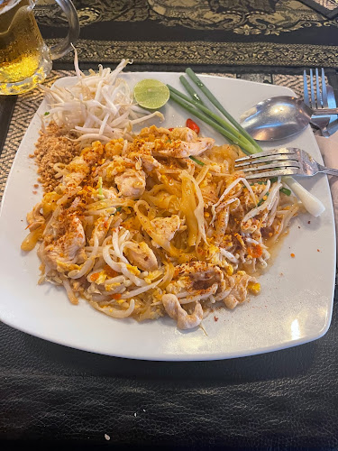 Jolly`s Hotel & Restaurant - อำเภอบางละมุง