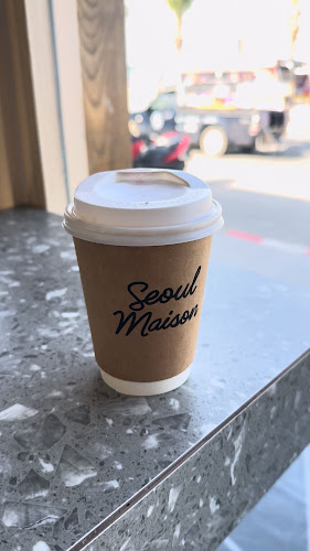 Opinii despre Seoul Maison Thailand Coffee în อำเภอบางละมุง - การบริการอาหารและที่พัก