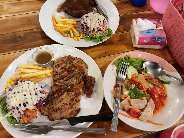 Opinii despre เด็ดสเต็กสาขากำแพงเพชร în อำเภอเมืองกำแพงเพชร - การบริการอาหารและที่พัก