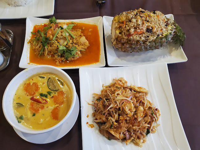 Eurasian Restaurant - การบริการอาหารและที่พัก