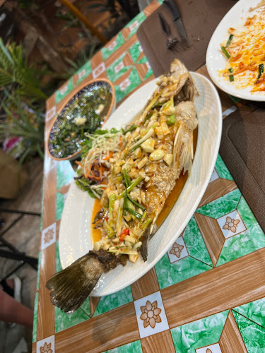 Sweet Chilli Restaurant & Bar @Karon Beach - การบริการอาหารและที่พัก