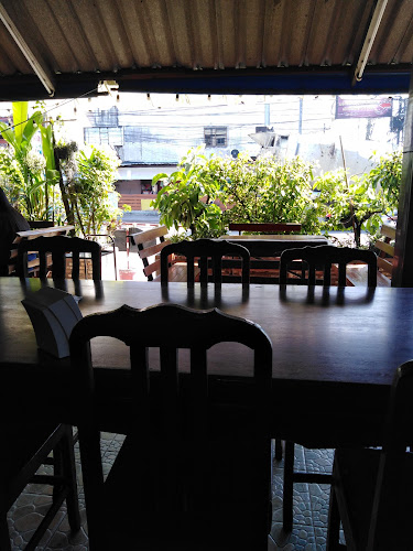 ร้านอาหารจุก-โจ้ - อำเภอบางละมุง